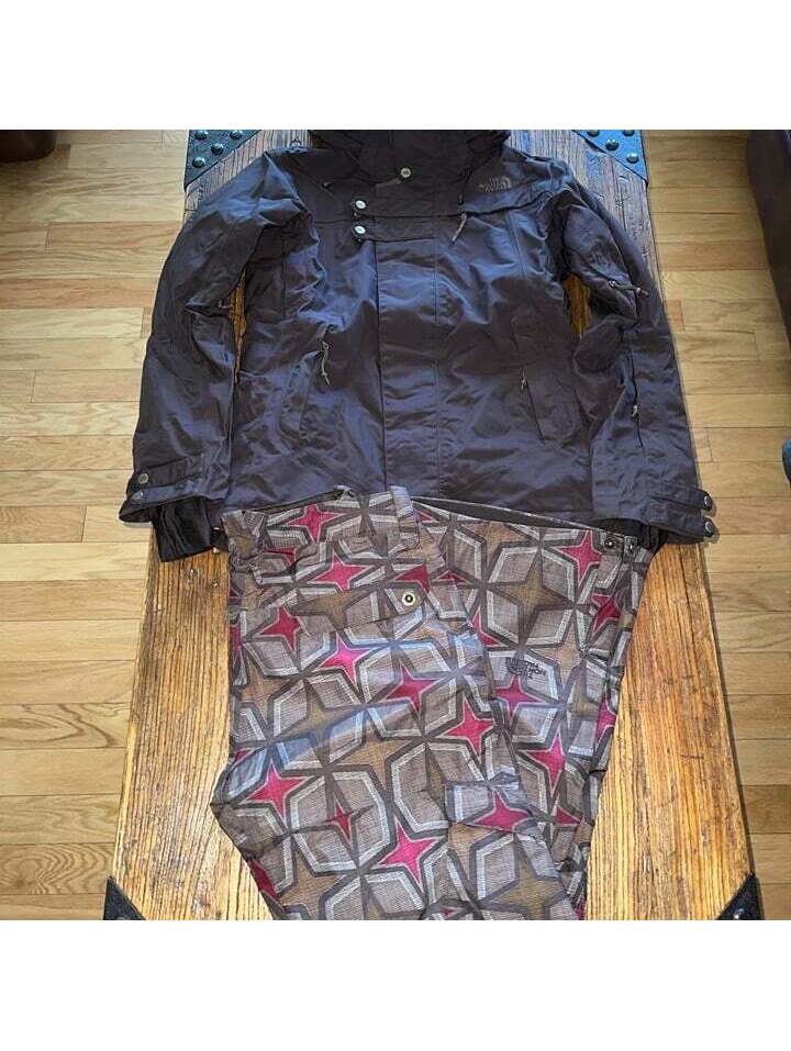 The North Face Rogue Winter Jacket And Go Go Cargo Snow Pants